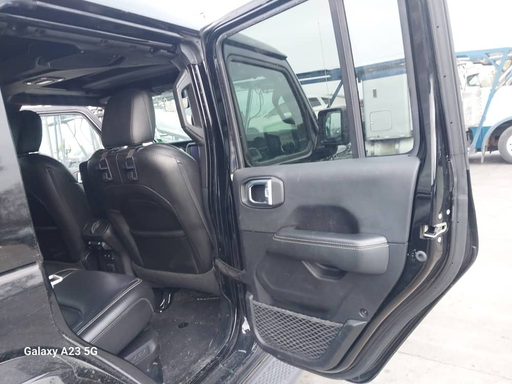 JEEP WRANGLER UNLIMITED SAHARA 4XE, 2021 — На складі photo 13