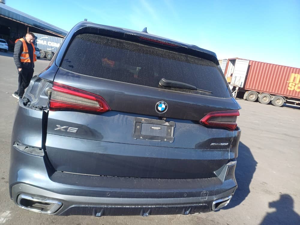 BMW X5 XDRIVE50I, 2019 — Вивантаження photo 11
