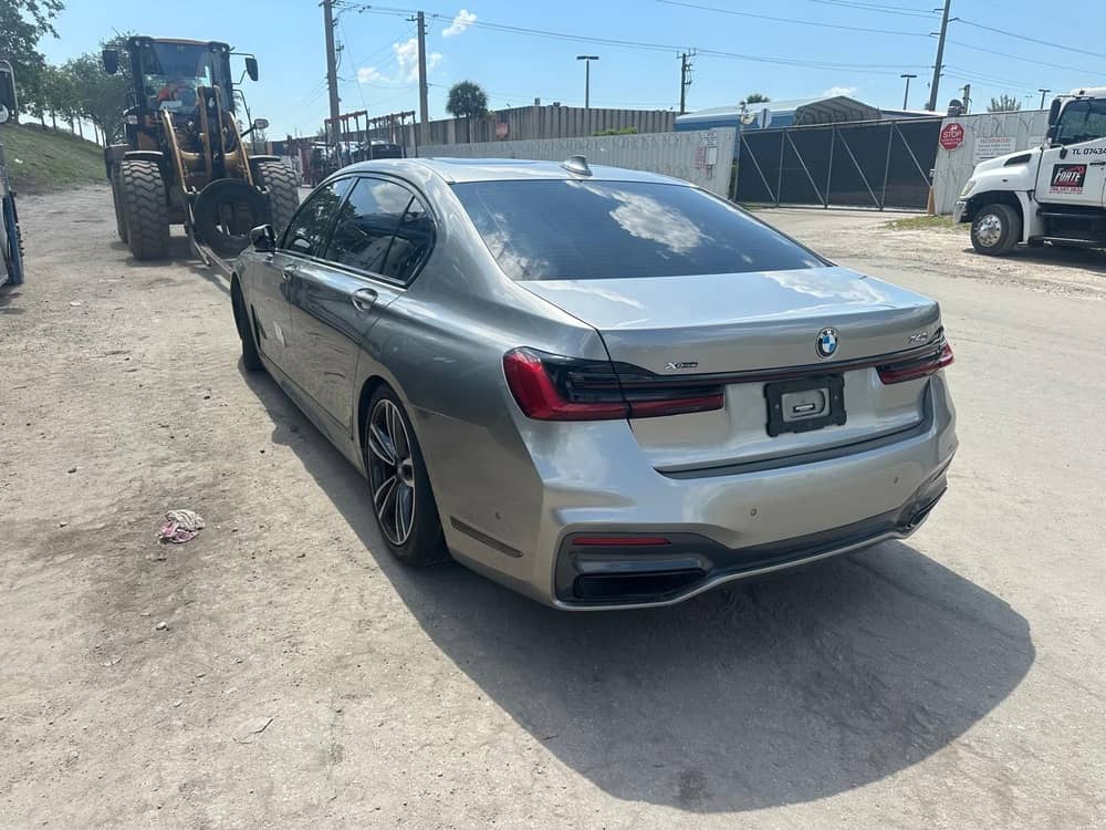 BMW 740 XI, 2022 — Забрали з аукціону photo 3