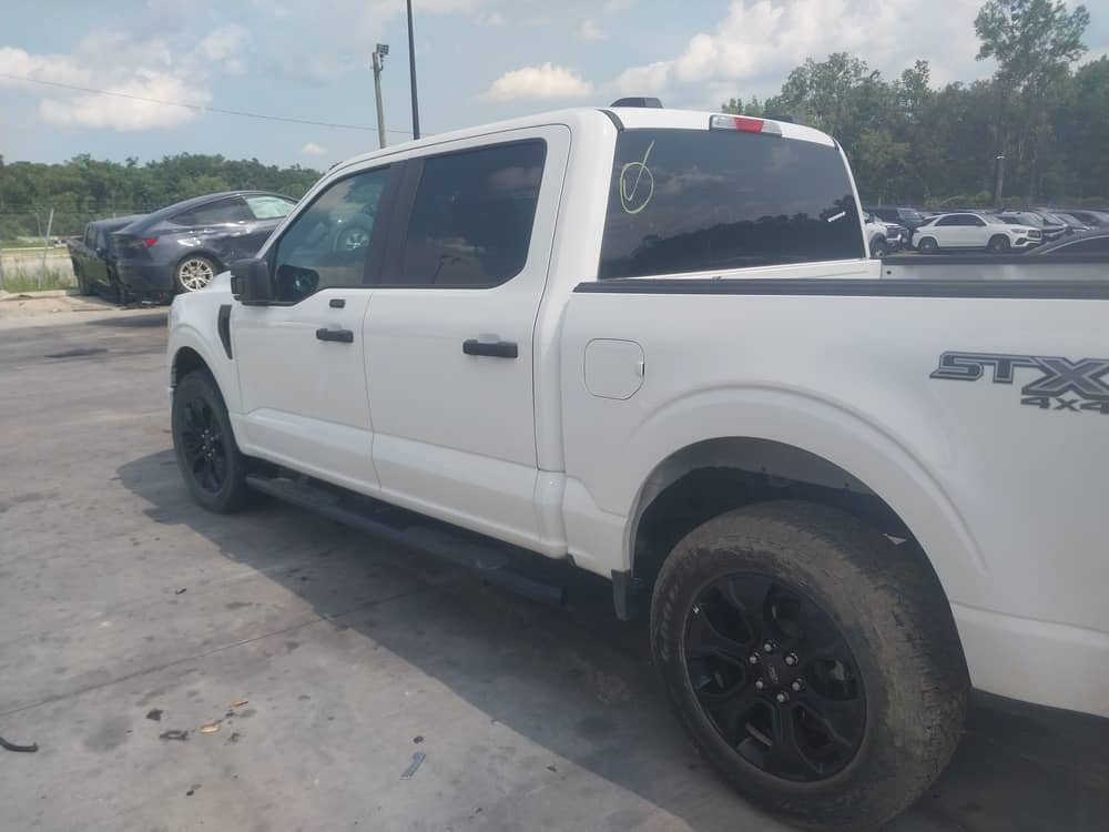 FORD F150 SUPERCREW, 2022 — На складі photo 13