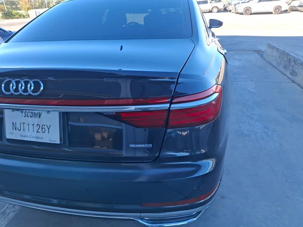 AUDI A8, 2019 — На складі photo 4