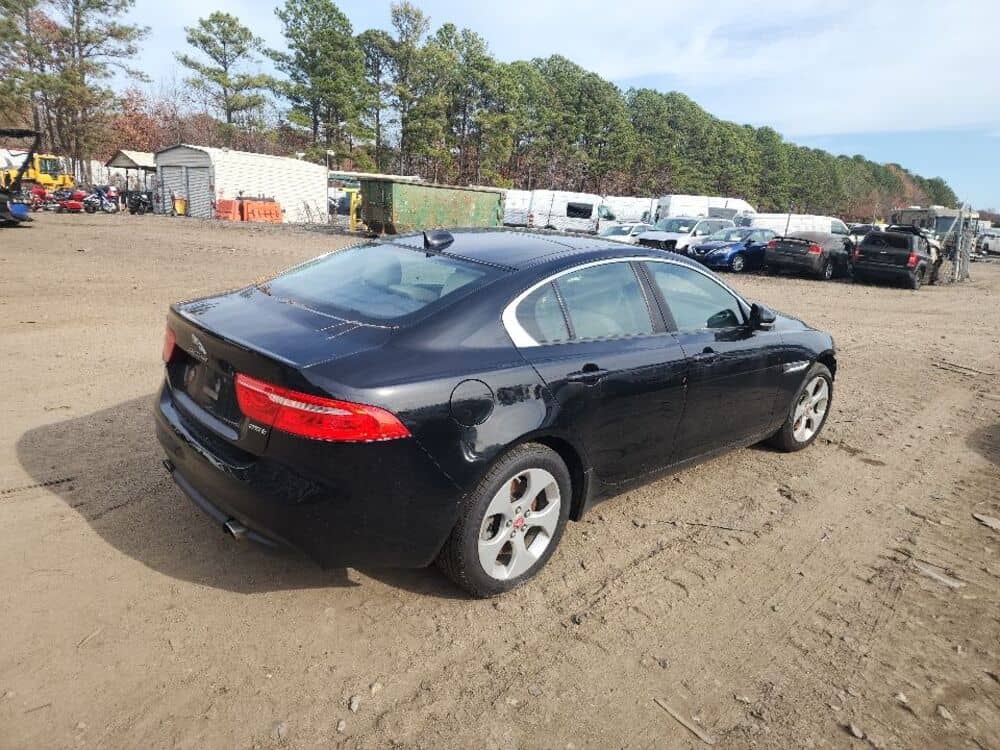 JAGUAR XE, 2017 (2016) — Забрали з аукціону photo 3