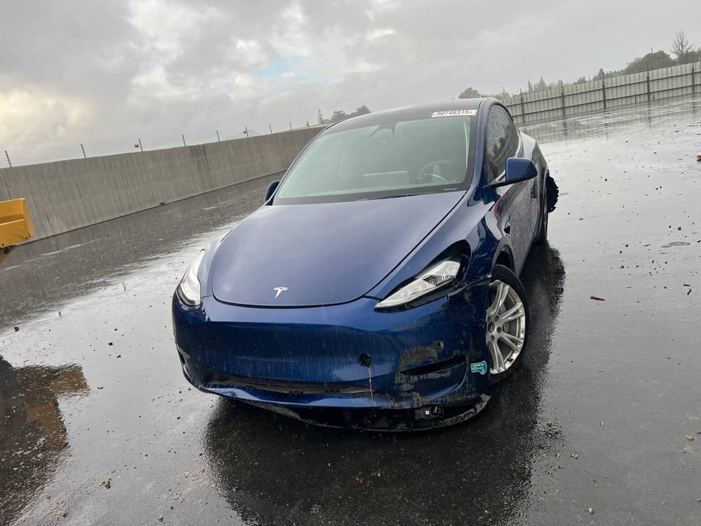 TESLA MODEL Y, 2021 — Забрали з аукціону photo 2