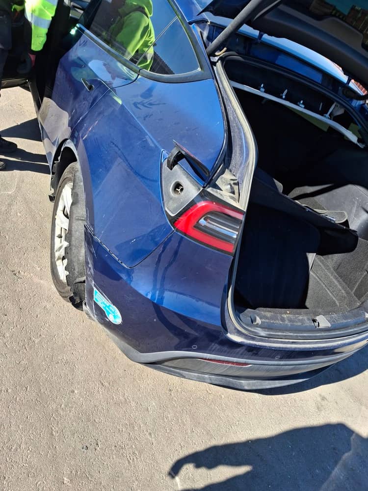 TESLA MODEL Y, 2021 — Вивантаження photo 7