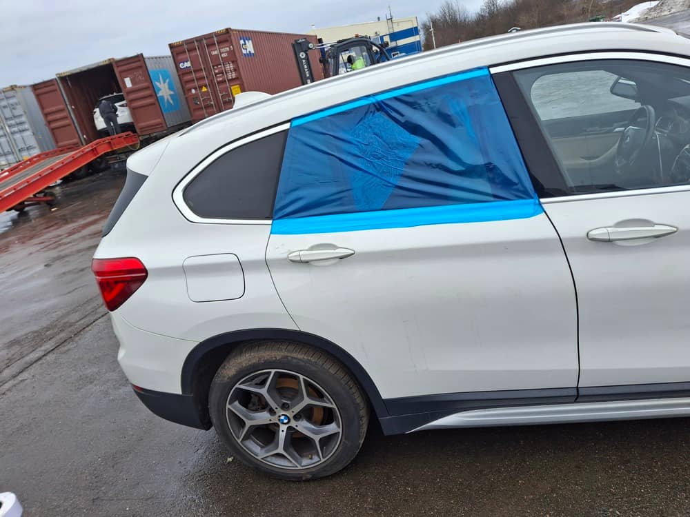 BMW X1 XDRIVE28I, 2017 (2016) — Вивантаження photo 11