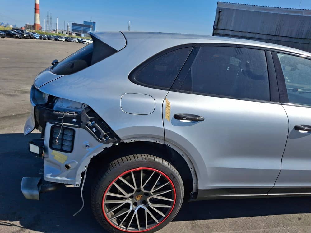 PORSCHE CAYENNE, 2019 (2018) — Вивантаження photo 3
