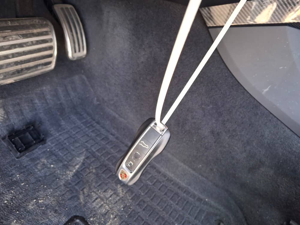 PORSCHE CAYENNE, 2019 (2018) — Вивантаження photo 5