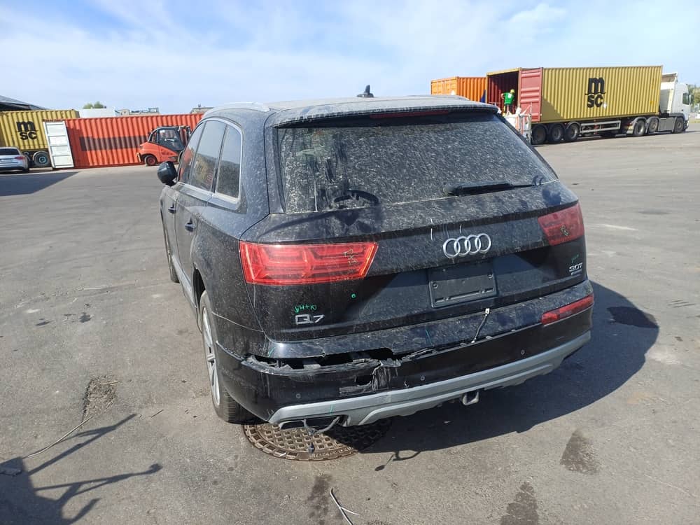 AUDI Q7, 2017 (2016) — Вивантаження photo 7
