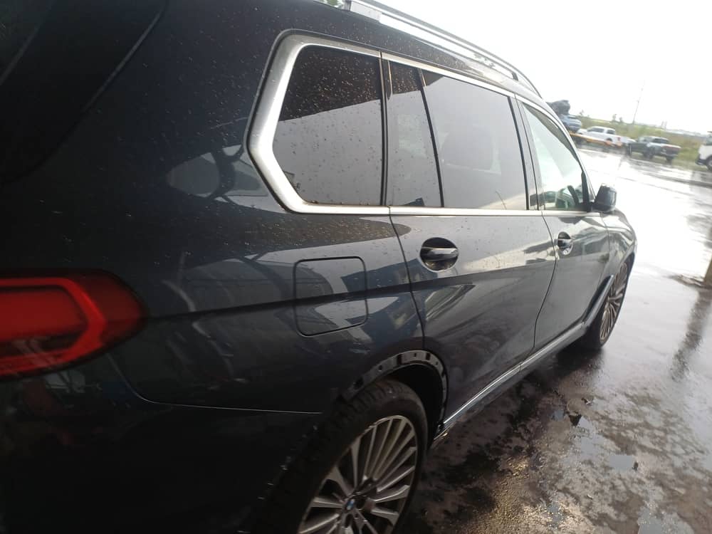 BMW X7 XDRIVE50I, 2019 — Вивантаження photo 7