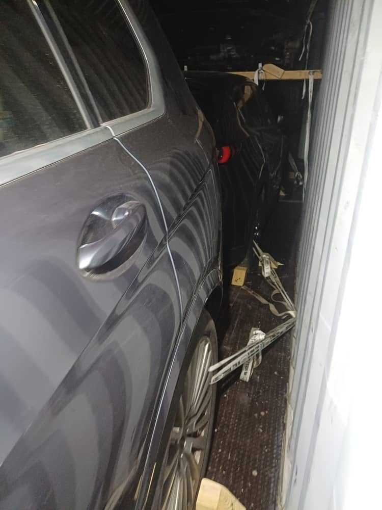 BMW X7 XDRIVE50I, 2019 — Вивантаження photo 11