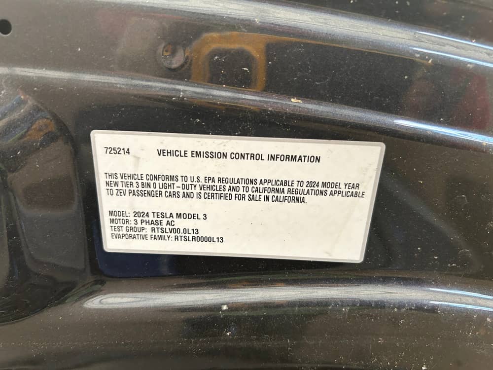 TESLA MODEL 3, 2024 — На складі photo 10