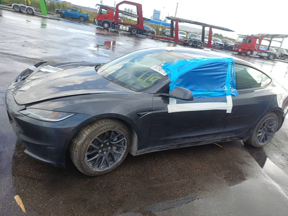 TESLA MODEL 3, 2024 — Вивантаження photo 6