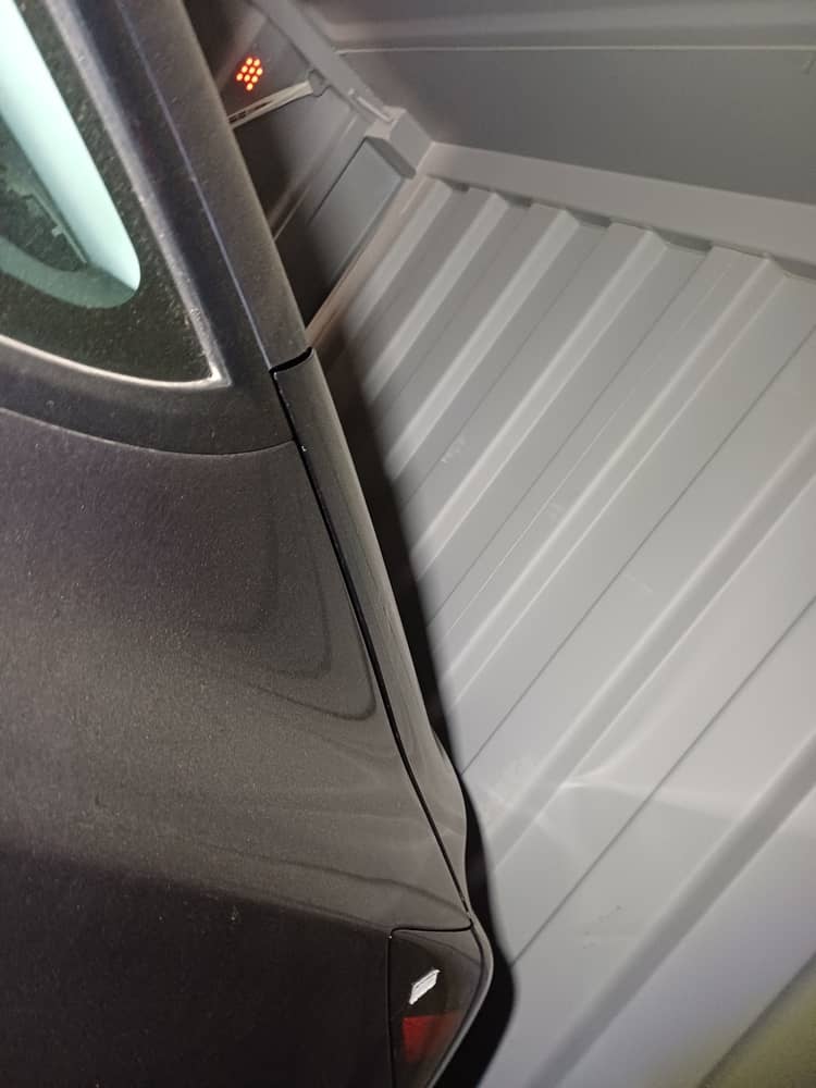 TESLA MODEL 3, 2024 — Вивантаження photo 8