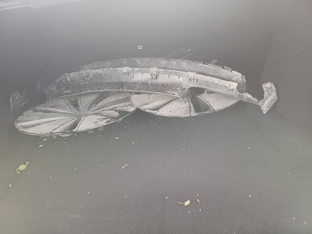 TESLA MODEL 3, 2024 — Вивантаження photo 9