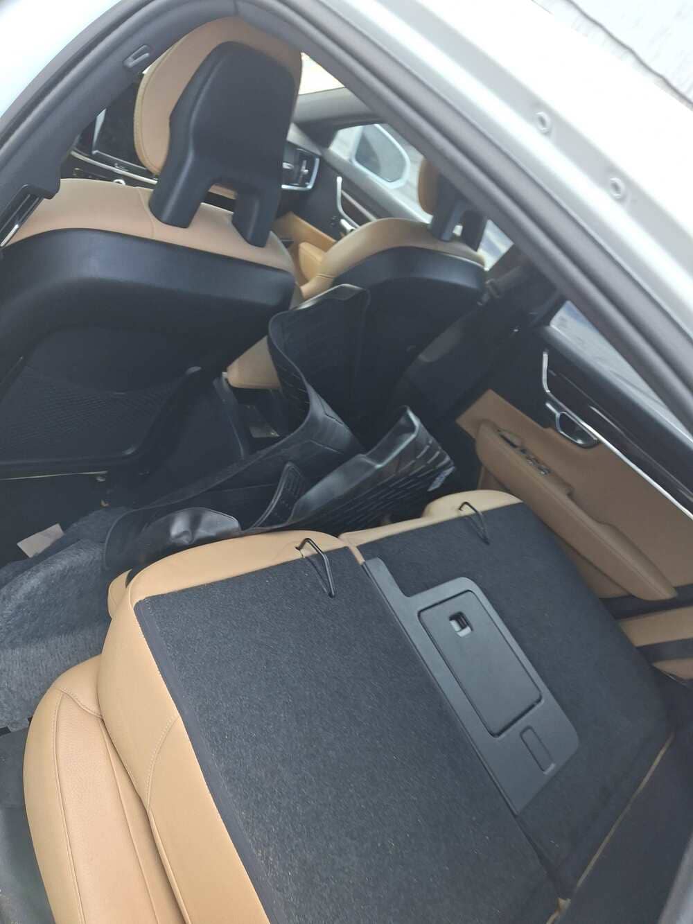 VOLVO S90 T5 MOMENTUM, 2018 (2017) — Вивантаження photo 2