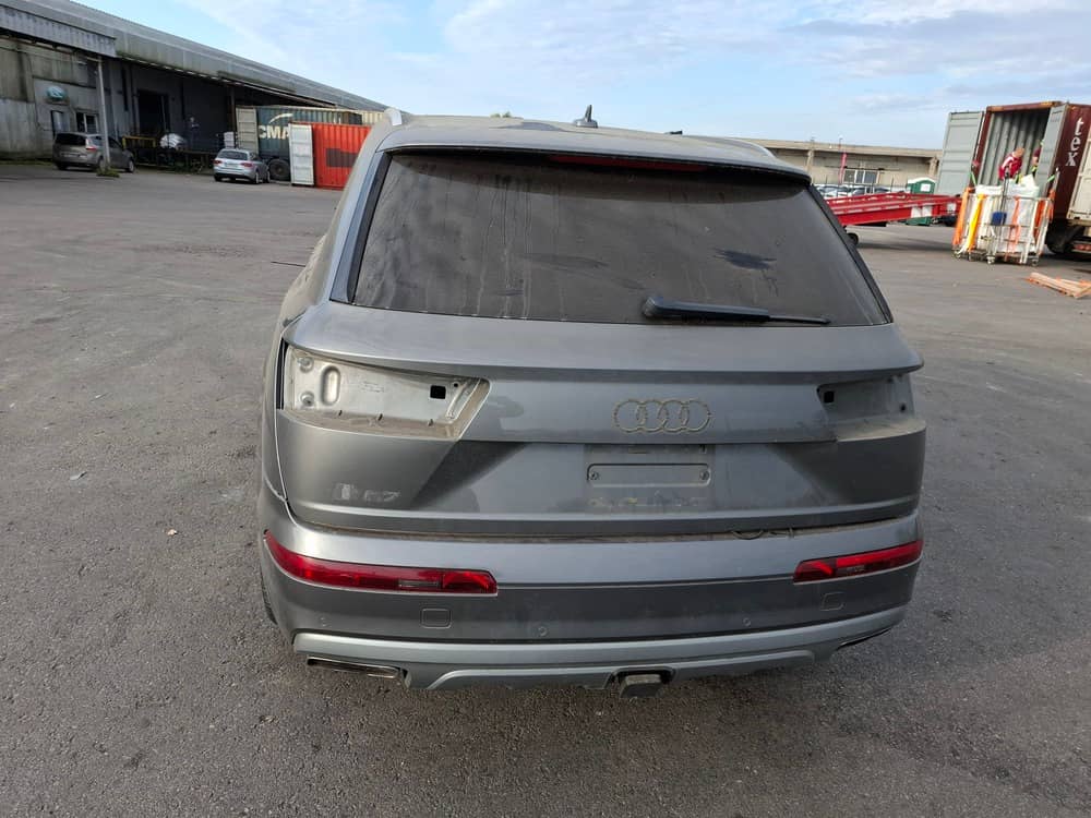 AUDI Q7 PRESTIGE, 2017 (2016) — Вивантаження photo 6