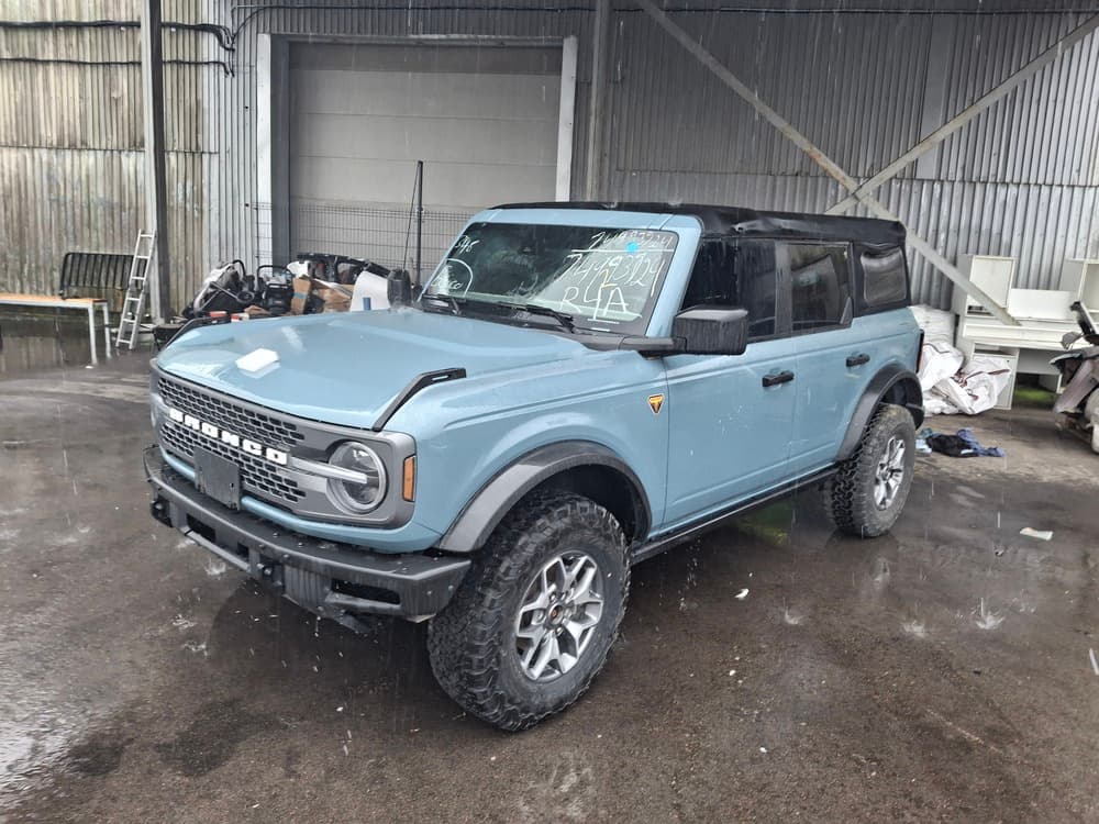 FORD BRONCO BASE, 2021 — Вивантаження