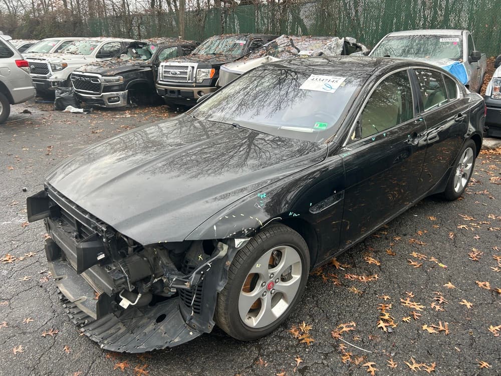 JAGUAR XE, 2017 (2016) — На складі