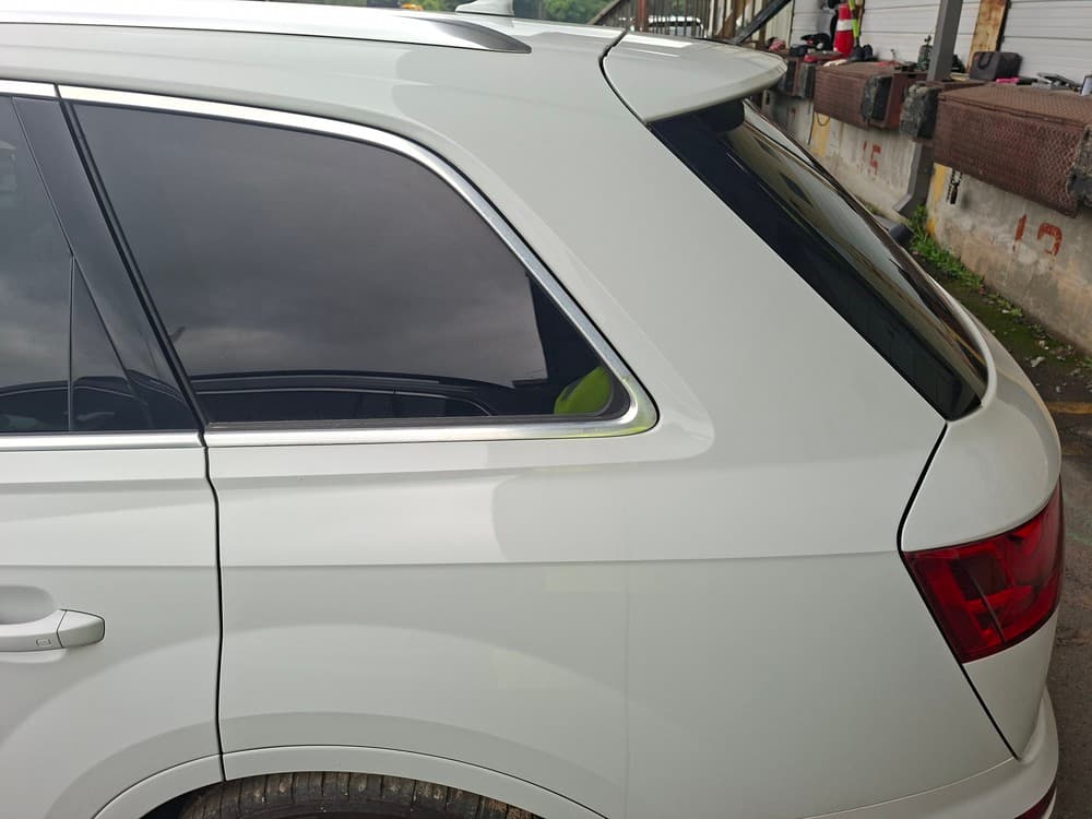 AUDI Q7, 2018 (2017) — На складі