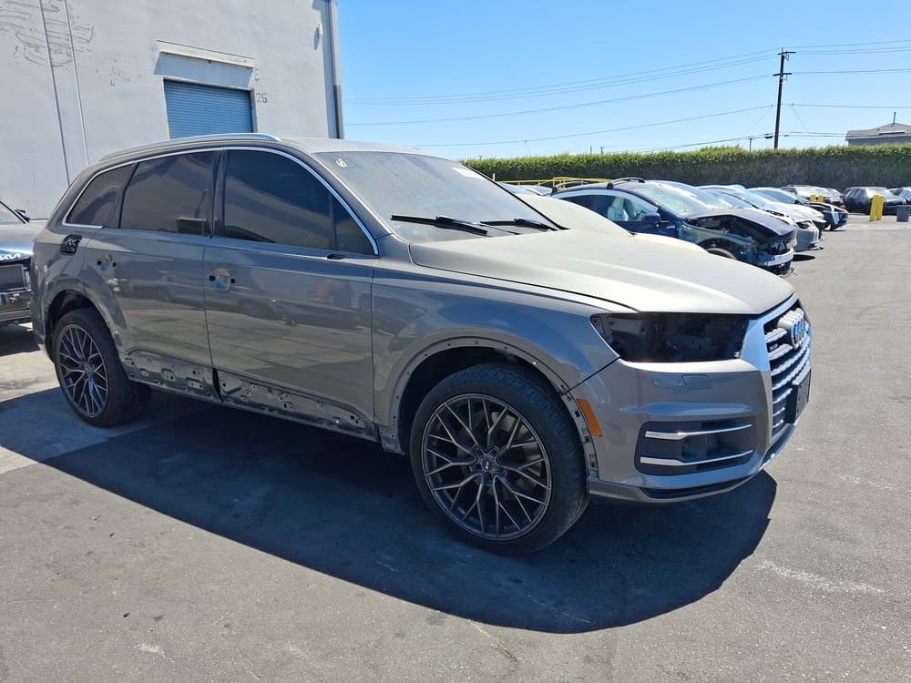 AUDI Q7 PRESTIGE, 2017 (2016) — На складі