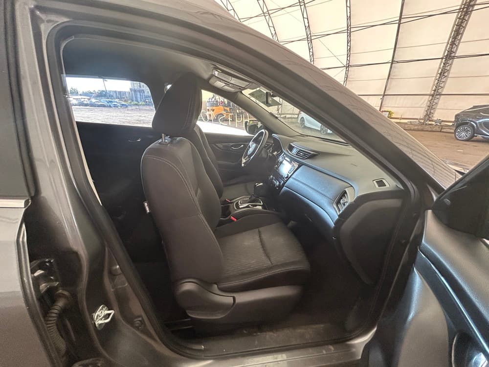NISSAN ROGUE SV, 2017 — На складі